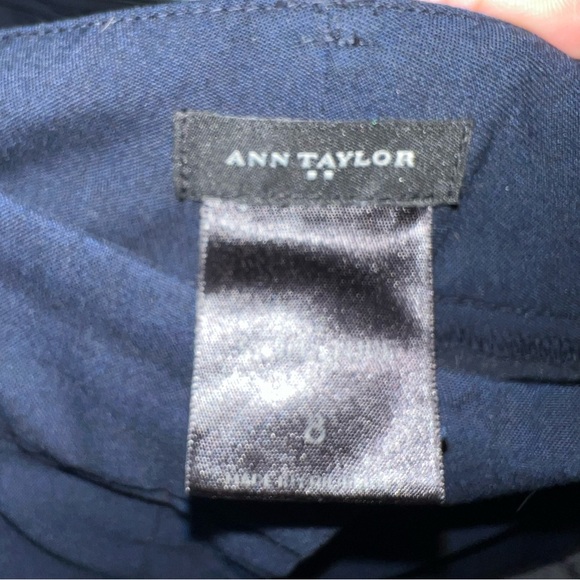 Ann Taylor Signature Women’s Flare Dress Pants Dark Navy Size 8 - Picture 4 of 5